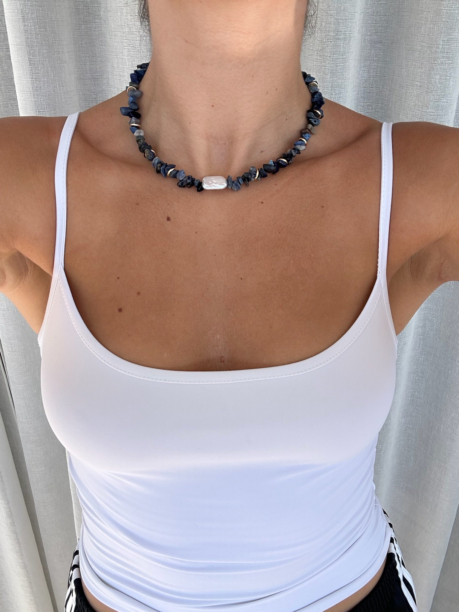 Ro Necklace Gold