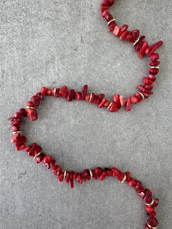 Billie Necklace Gold